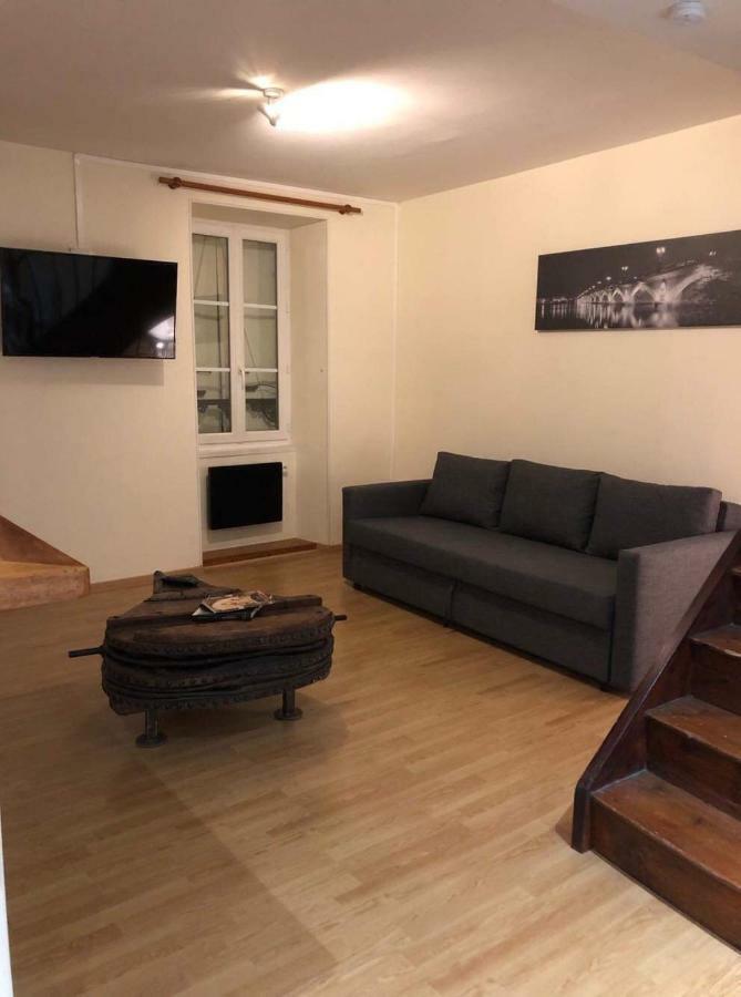 Appartement Face Au Donjon ポン エクステリア 写真